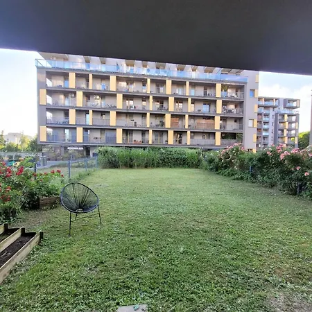 Z Ogrodem W Krakowie Краков